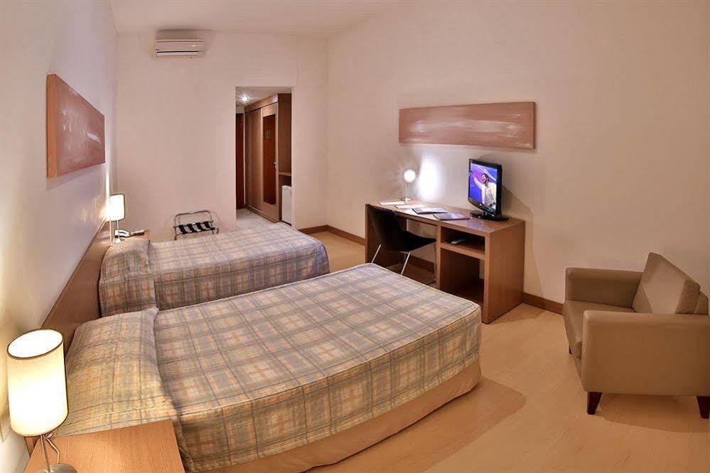 ריבייראו פרטו Garden Hotel מראה חיצוני תמונה
